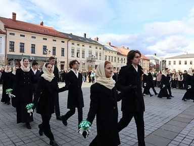 polonez kopernik zywiec rynek 8 matura matfiz