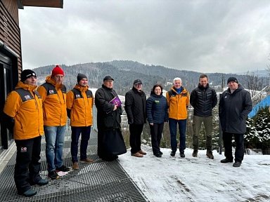 wagonik na skoczni narciarskiej w wiśle